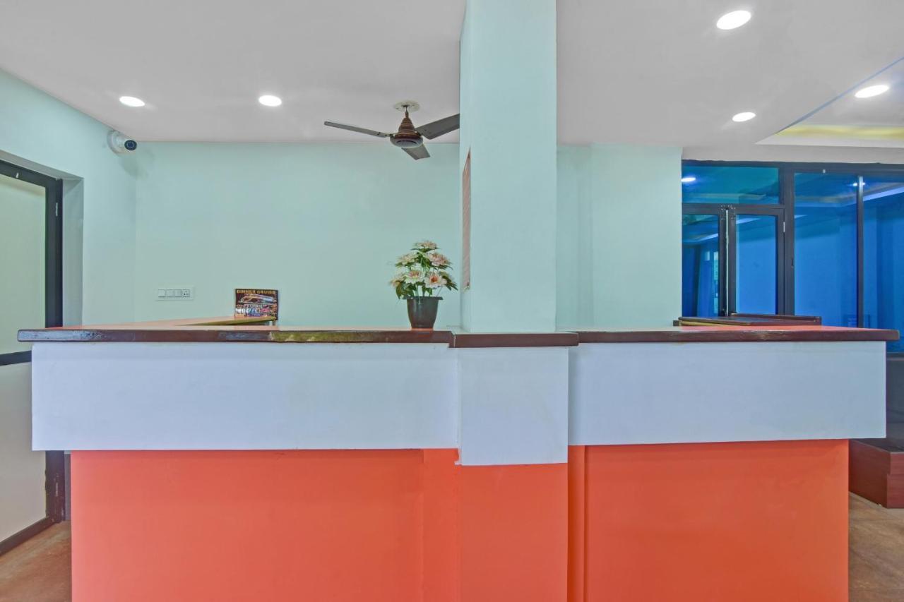 Capital O 85357 Hotel Sai Datta Calangute Exteriör bild